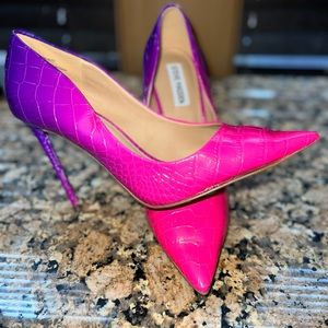*Brand new* never worn* Steve Madden Vala Purple Multi pumps size 9.5